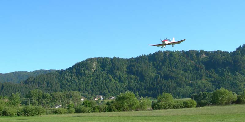Motorflugzeuge02.jpg